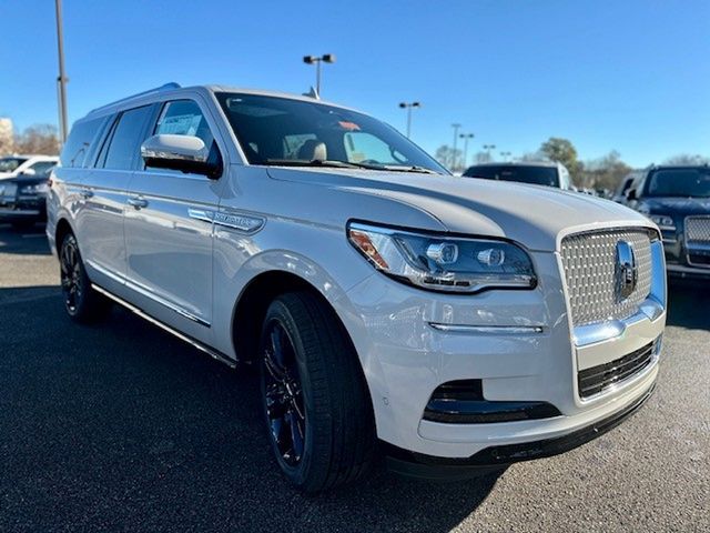 2024 Lincoln Navigator L Reserve