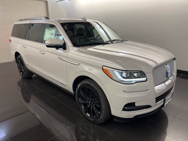 2024 Lincoln Navigator L Reserve