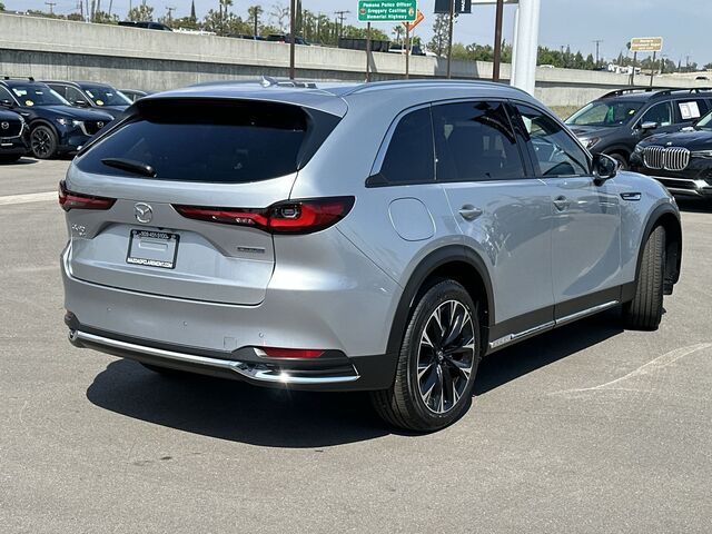 2024 Mazda CX-90 PHEV Premium