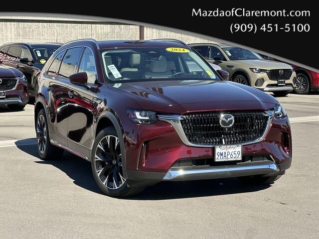 2024 Mazda CX-90 PHEV Premium Plus