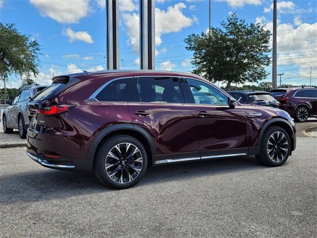 2024 Mazda CX-90 PHEV Premium Plus