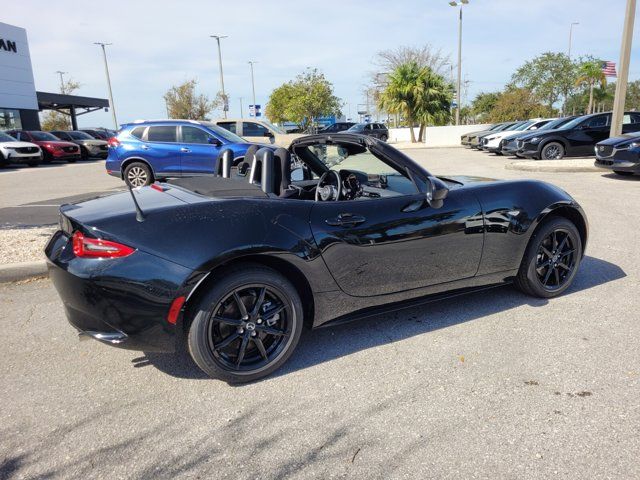 2024 Mazda MX-5 Miata Sport