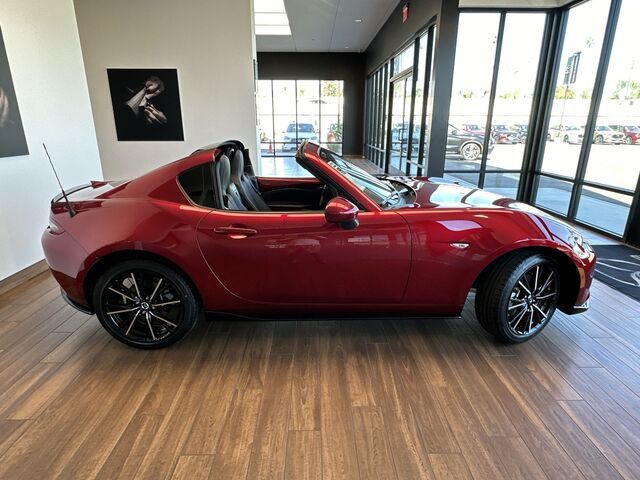 2024 Mazda MX-5 Miata RF Grand Touring