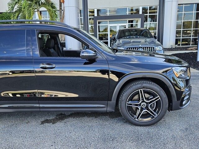 2024 Mercedes-Benz GLB 250