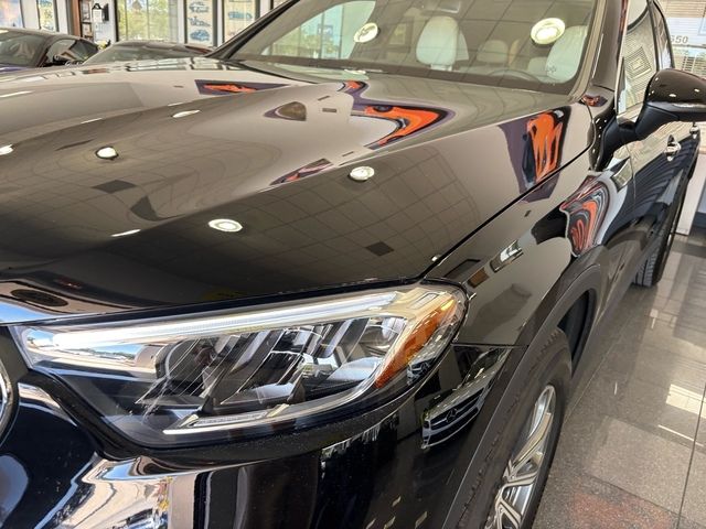 2024 Mercedes-Benz GLC 300