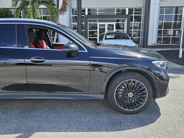 2024 Mercedes-Benz GLC 300