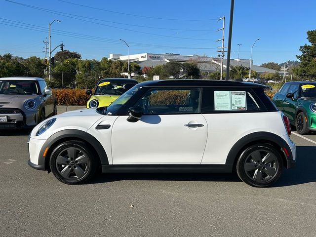 2024 MINI Cooper Hardtop Base