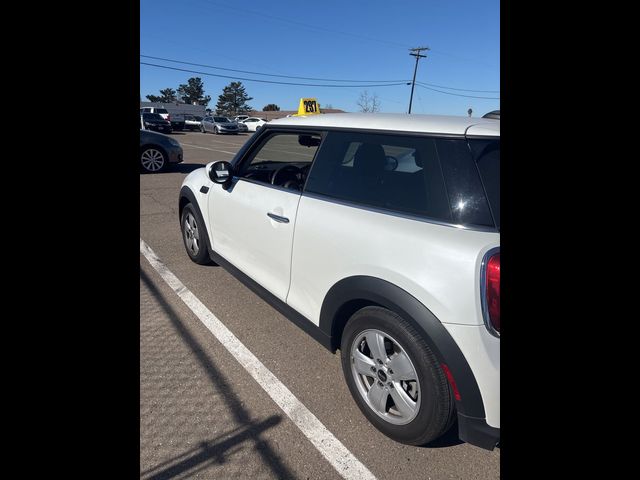 2024 MINI Cooper Hardtop Base