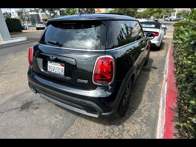 2024 MINI Cooper Hardtop Base