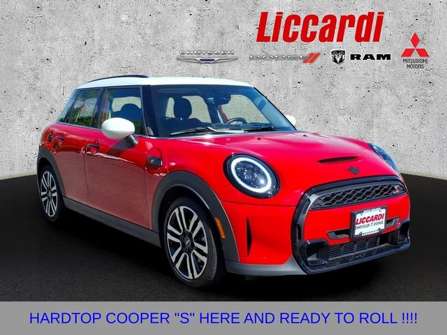 2024 MINI Cooper Hardtop S