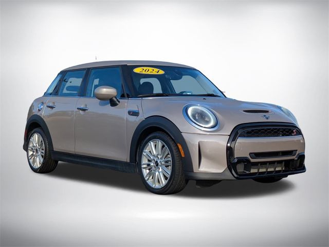 2024 MINI Cooper Hardtop S