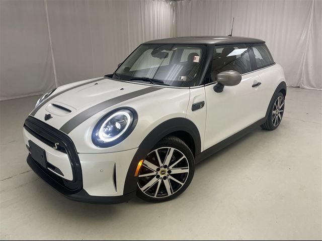 2024 MINI Cooper Hardtop SE