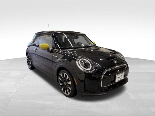 2024 MINI Cooper Hardtop SE