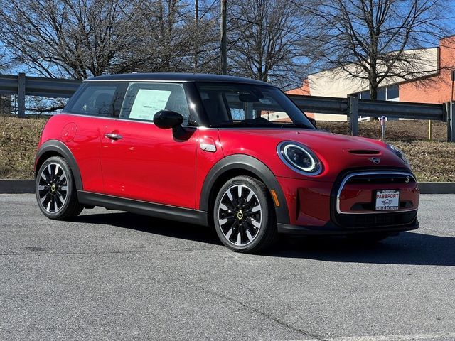 2024 MINI Cooper Hardtop SE