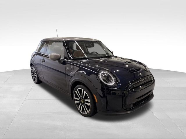 2024 MINI Cooper Hardtop SE
