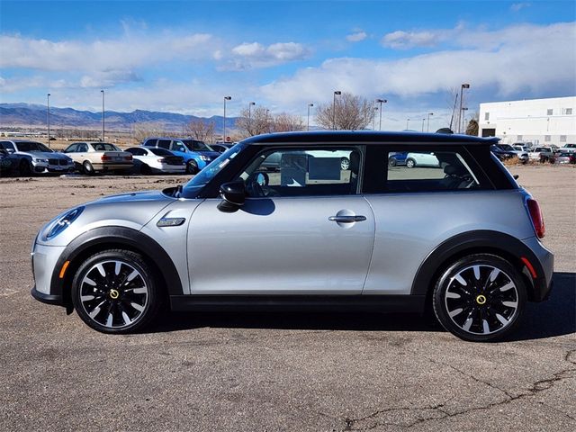 2024 MINI Cooper Hardtop SE