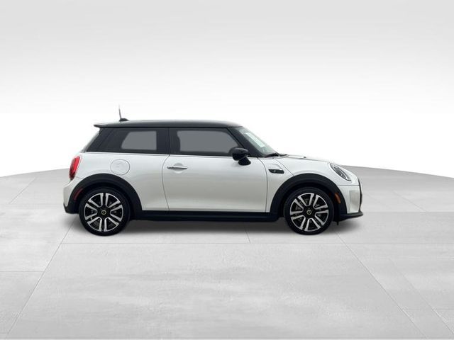 2024 MINI Cooper Hardtop SE