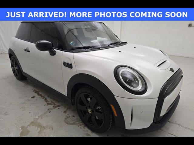 2024 MINI Cooper Hardtop SE