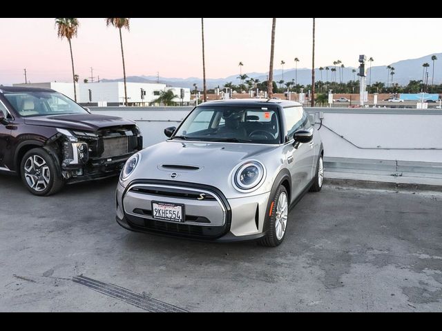 2024 MINI Cooper Hardtop SE