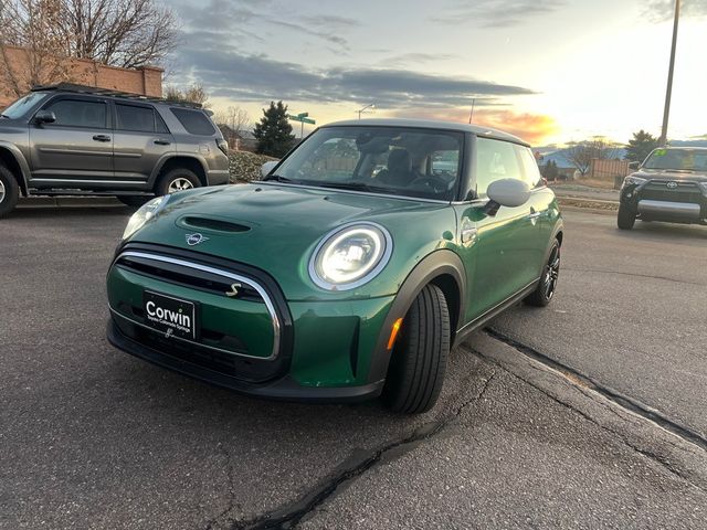 2024 MINI Cooper Hardtop SE