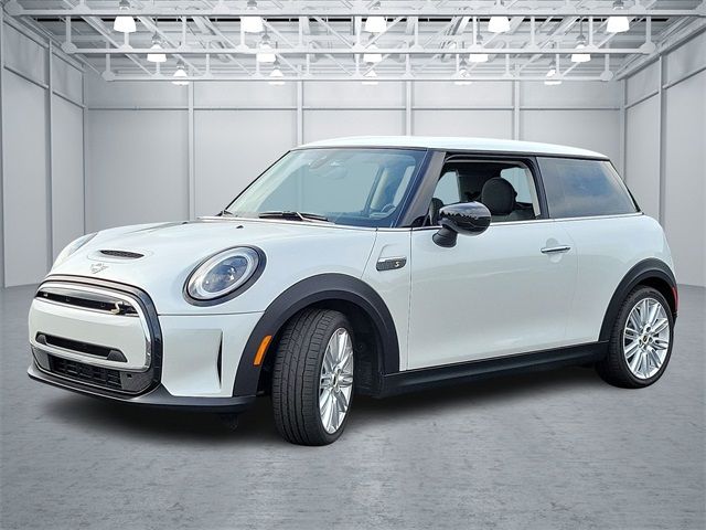 2024 MINI Cooper Hardtop SE