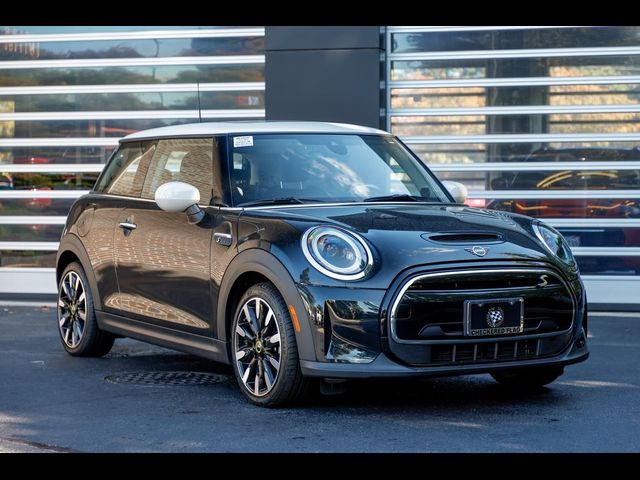 2024 MINI Cooper Hardtop SE