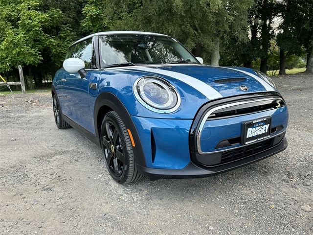 2024 MINI Cooper Hardtop SE