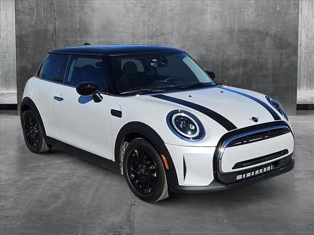 2024 MINI Cooper Hardtop Base