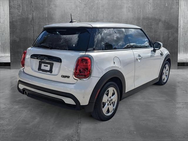 2024 MINI Cooper Hardtop Base