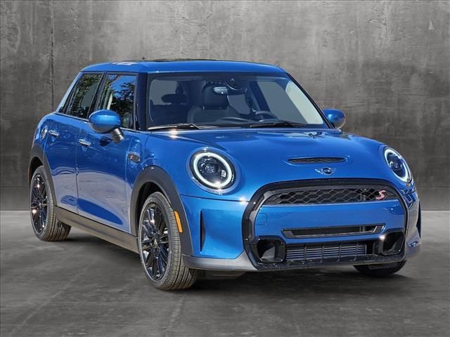 2024 MINI Cooper Hardtop S