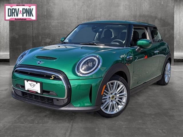 2024 MINI Cooper Hardtop SE