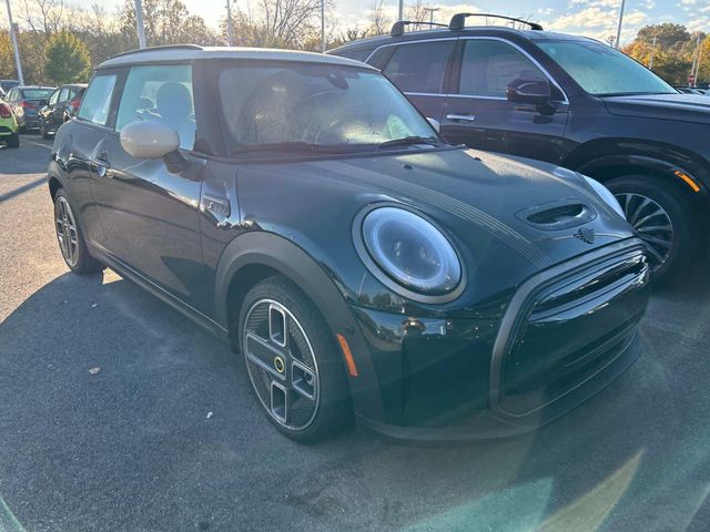 2024 MINI Cooper Hardtop SE