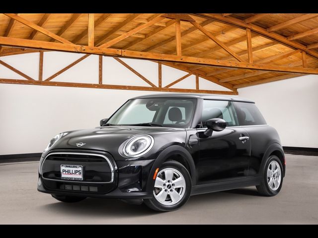 2024 MINI Cooper Hardtop Base