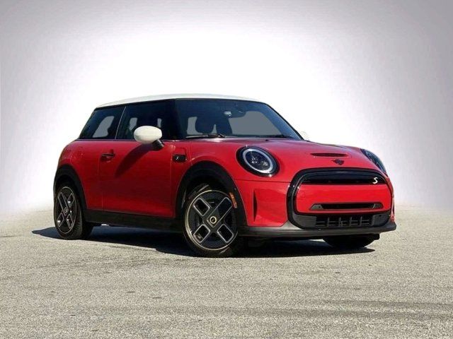 2024 MINI Cooper Hardtop SE