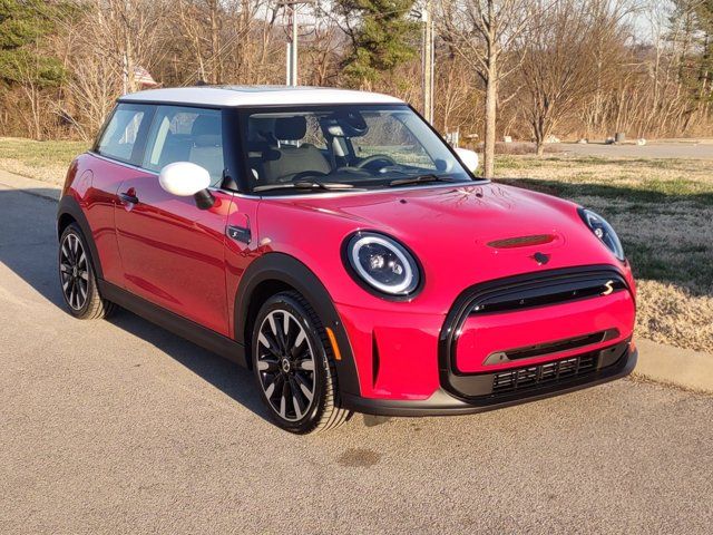 2024 MINI Cooper Hardtop SE