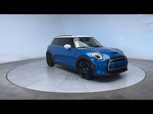 2024 MINI Cooper Hardtop SE