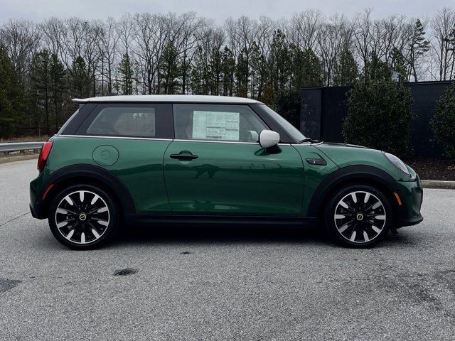 2024 MINI Cooper Hardtop SE