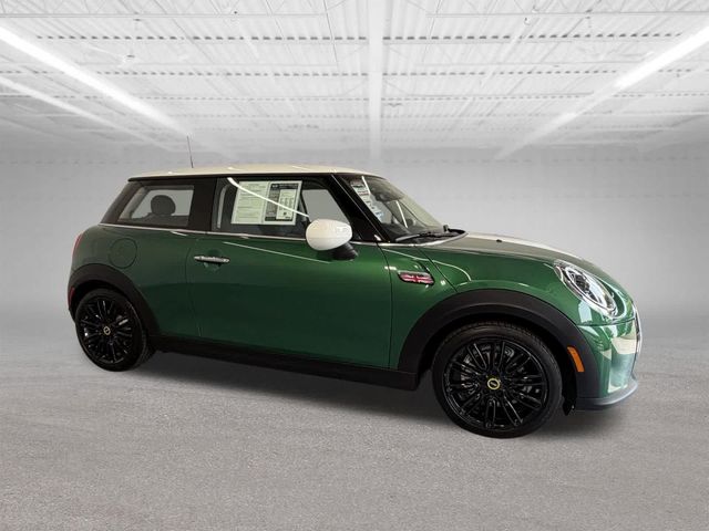 2024 MINI Cooper Hardtop SE