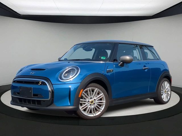 2024 MINI Cooper Hardtop SE