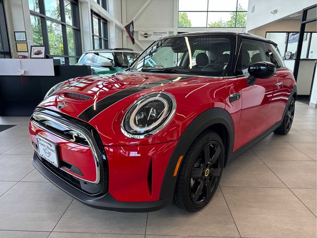 2024 MINI Cooper Hardtop SE