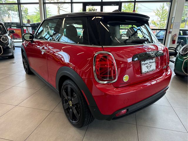 2024 MINI Cooper Hardtop SE