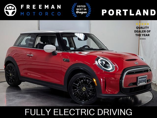 2024 MINI Cooper Hardtop SE