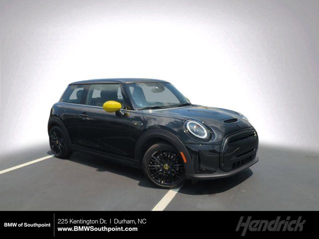 2024 MINI Cooper Hardtop SE