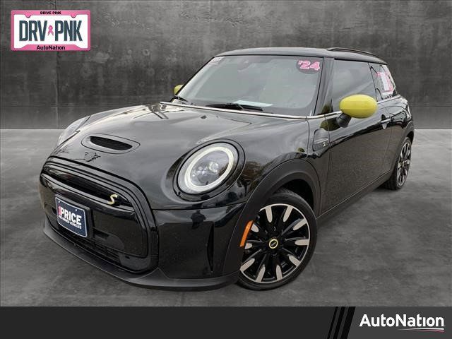 2024 MINI Cooper Hardtop SE