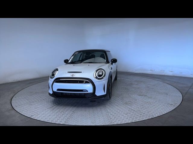 2024 MINI Cooper Hardtop SE