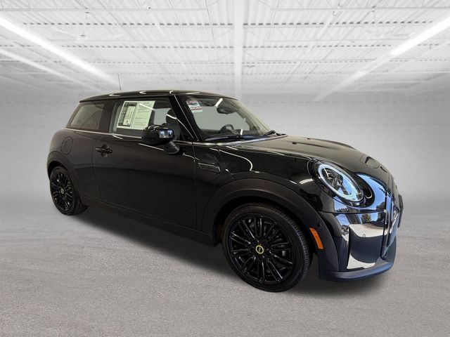 2024 MINI Cooper Hardtop SE