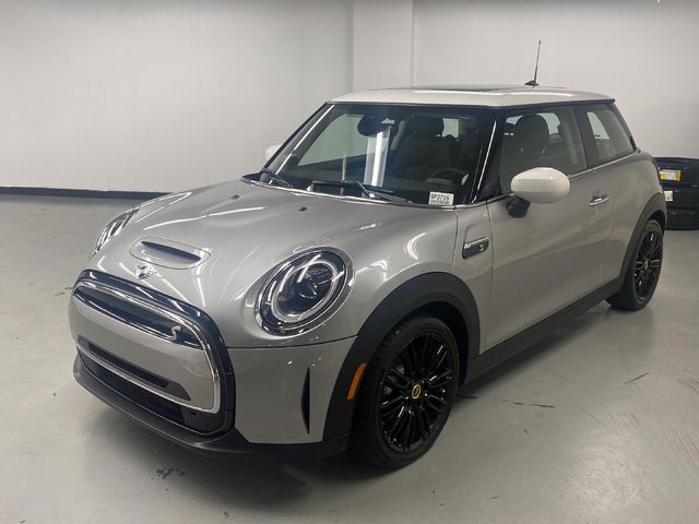 2024 MINI Cooper Hardtop SE