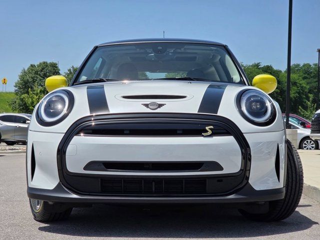 2024 MINI Cooper Hardtop SE