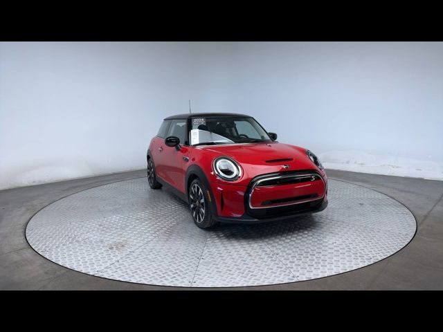 2024 MINI Cooper Hardtop SE