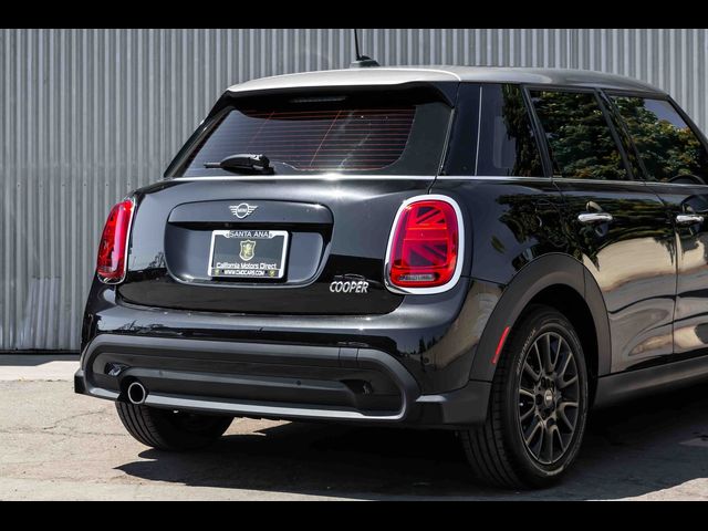 2024 MINI Cooper Hardtop Base